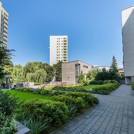 Metro Wilanowska Homely Apartment Warschau Exterior foto